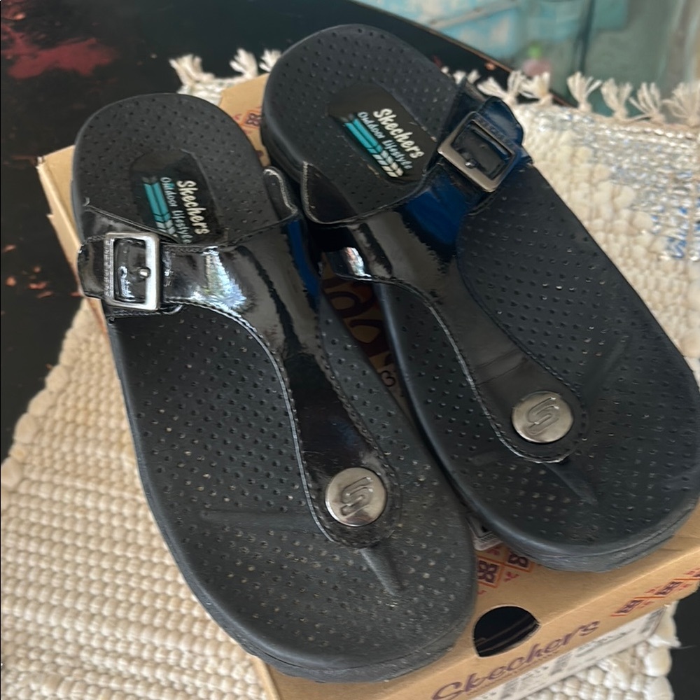 Skechers Black Patent Sandals size 9M